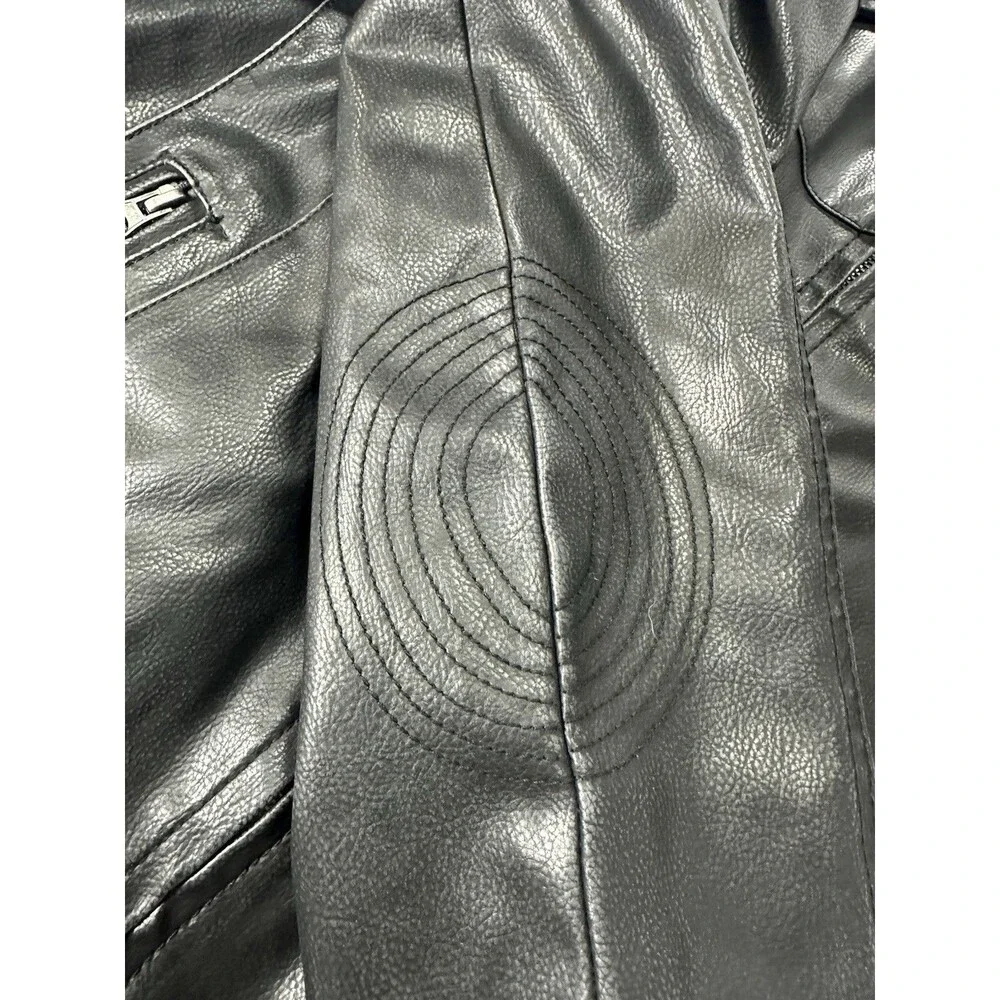 GUESS Men's Faux Leather Moto Biker Jacket Black Size Medium M Quilted Lining